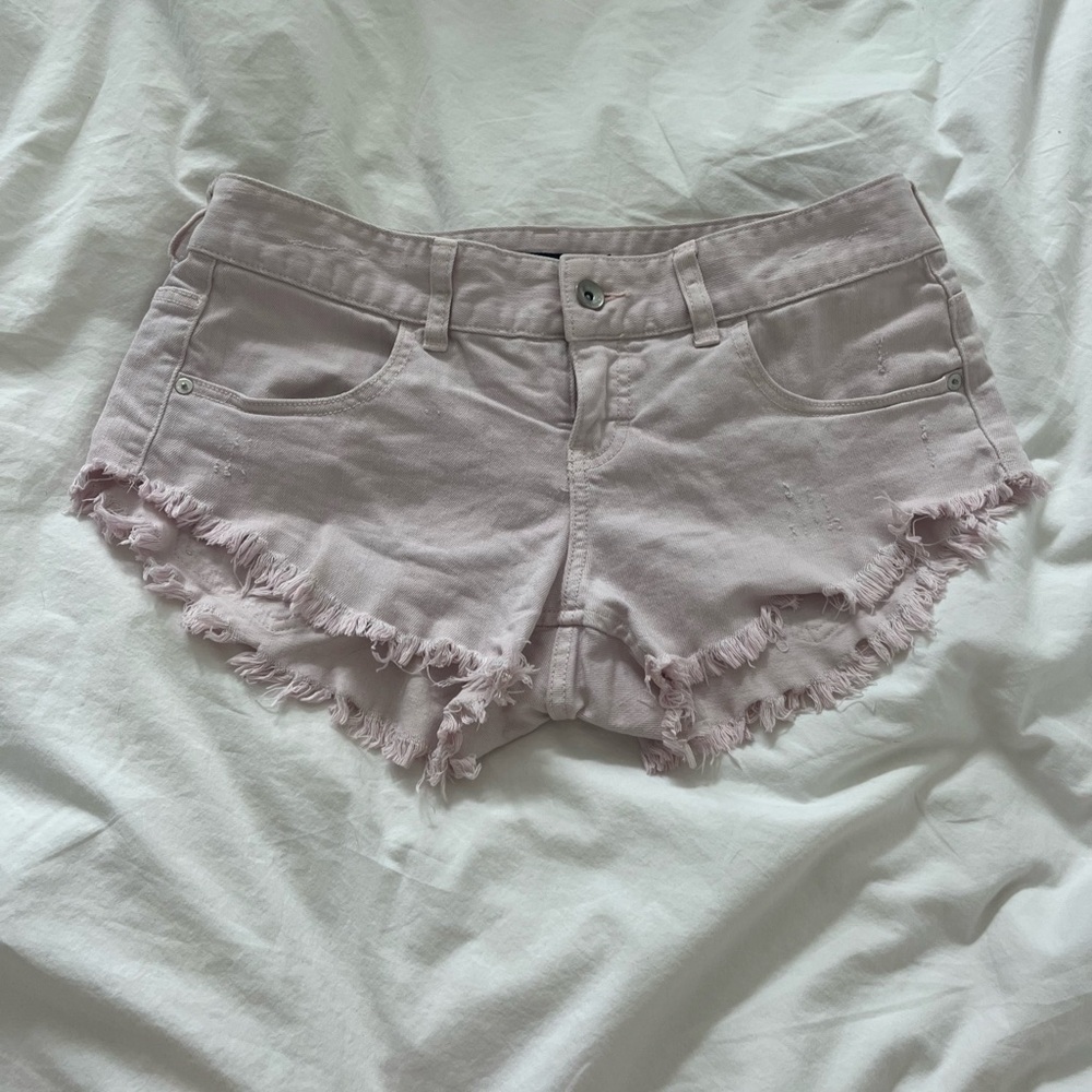 Billabong pink jean shorts